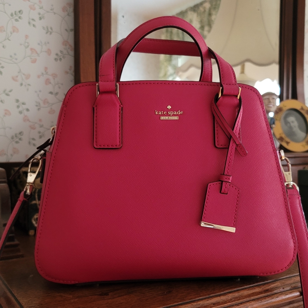 Kate Spade leather handbag with detachable shoulder strap